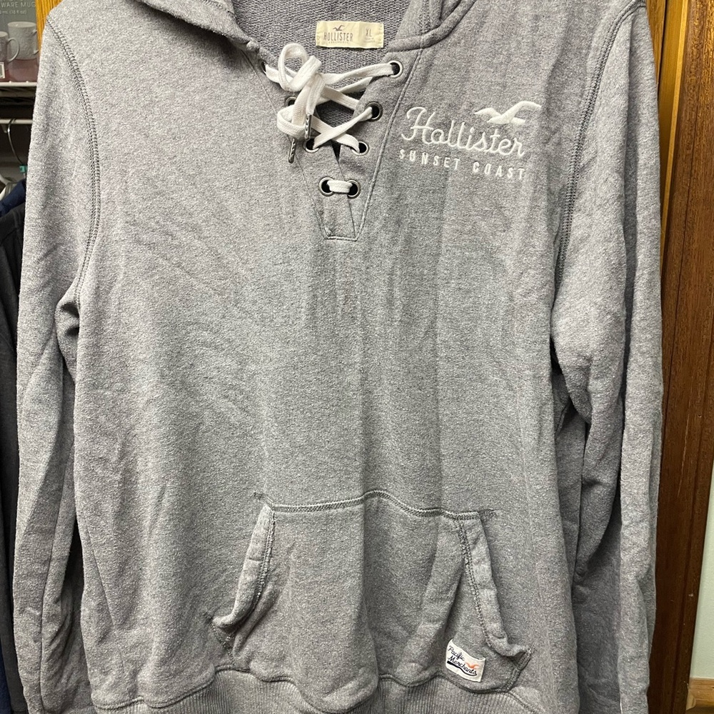 Hollister Gray Sweater